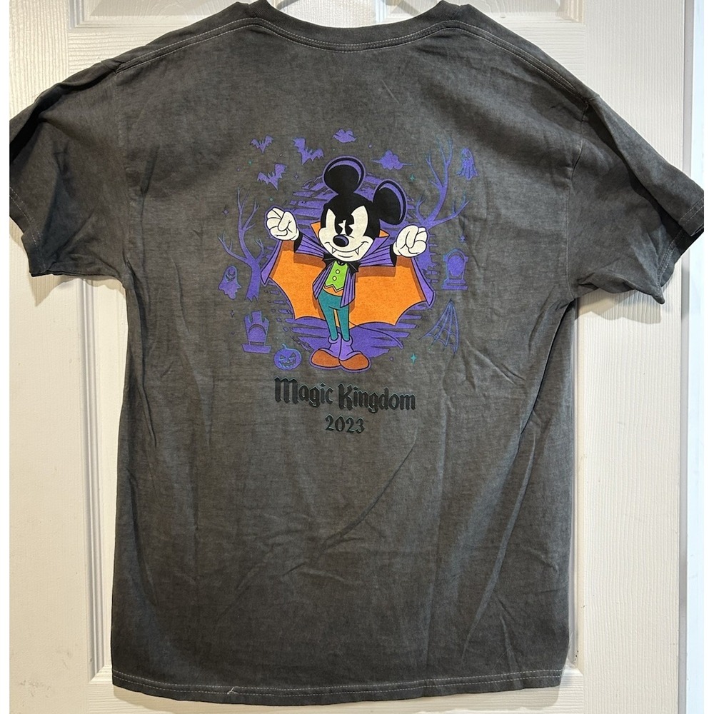 Mickey's Not So Scary Halloween Party T Shirt Disney Parks 2023 Size LARGE NWT!
